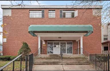 Main picture of 212 Laurel St