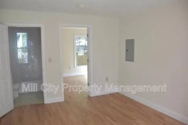 Main picture of 429 Central Street - 1F