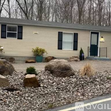 Main picture of 2642 Laurel Lindale Rd