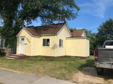 Main picture of 408 Riverside Ave