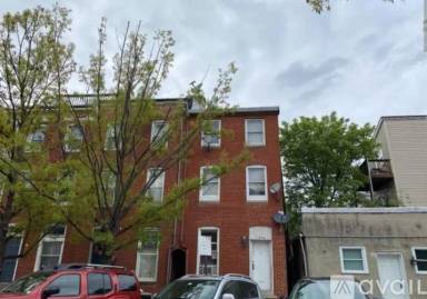 Main picture of 1926 Gough St