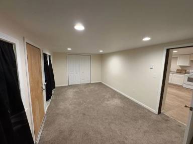Main picture of 7364 Eastlake Rd