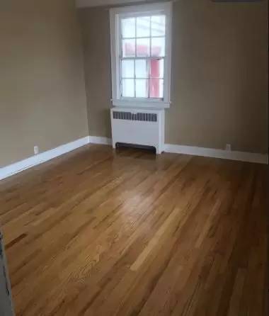 Main picture of 810 E Flint St