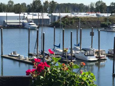 Main picture of 178 N Hayden Bay Dr