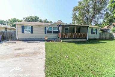 Main picture of 120 9th St