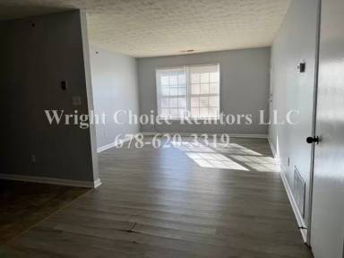 Main picture of 6684 Chupp Road