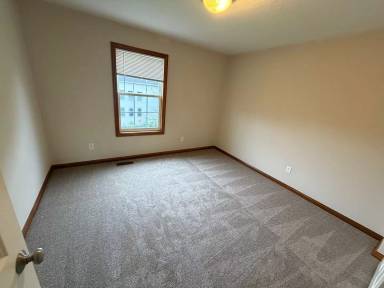 Main picture of 545 Birch St
