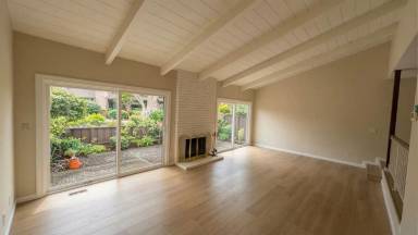 Main picture of 1216 Ballena Blvd