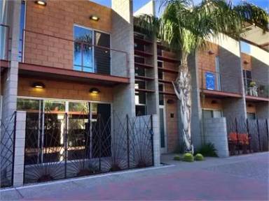 Main picture of 325 E PALM LN UNIT 103
