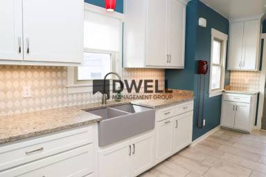 Main picture of 317 11th Ave SE