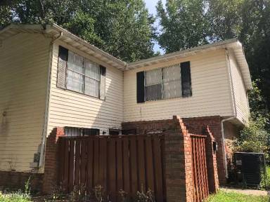Main picture of 1881 Whitehall Forest Ct SE