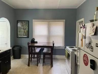 Main picture of 813 Moro St