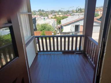 Main picture of 1448 1/4 Fairbanks Pl