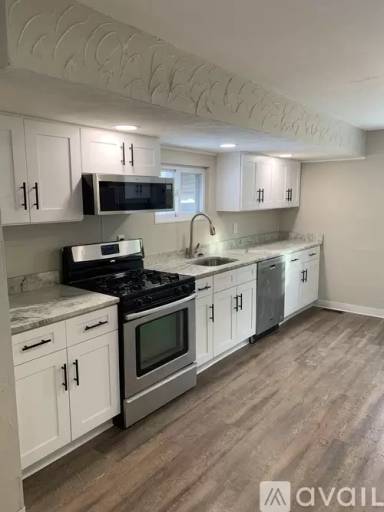 Main picture of 6490 Sandfield Dr