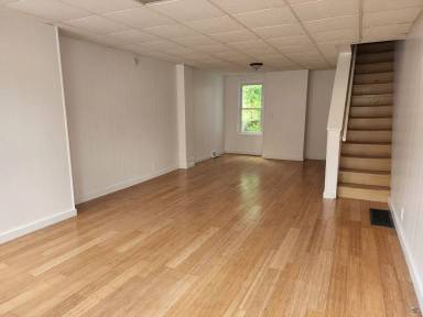 Main picture of 801 Anchorage St
