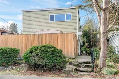 Main picture of 1820 6th Ave W