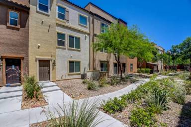 Main picture of Monteverdi Townhomes