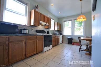 Main picture of 19 Burton St