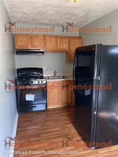 Main picture of 1024 Pine Rd