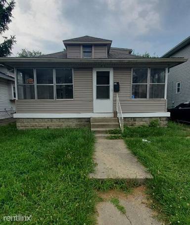 Main picture of 809 N Oakland Ave