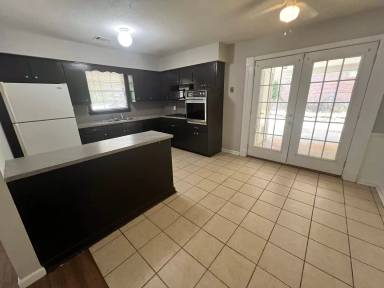 Main picture of 5009 Trussell Ave