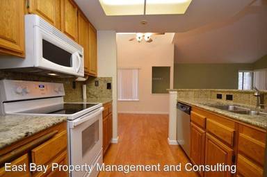 Main picture of 20864 Ashfield Ave