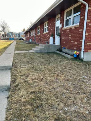 Main picture of 3652 9th Ave N