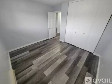 Main picture of 1005 Saint Anne St