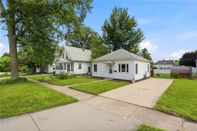 Main picture of 1237 Lincoln Dr