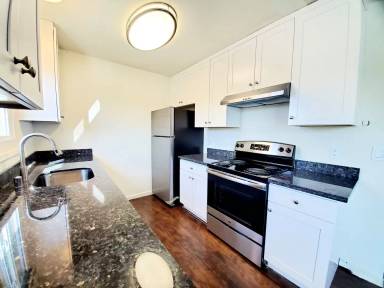 Main picture of 144 N Grant St