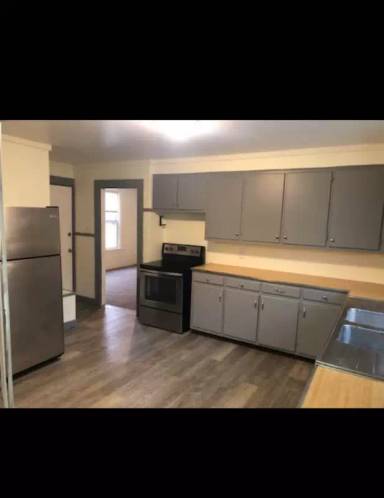 Main picture of 138 Spring St