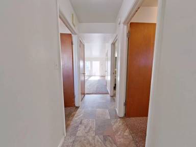Main picture of 585 E 19th Ave
