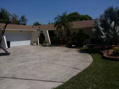 Main picture of 12886 Lois Ave