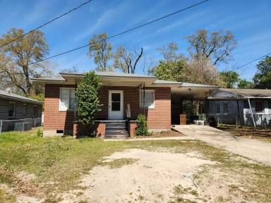 Main picture of 1615 Sheffield Dr