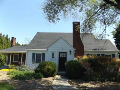 Main picture of 4457 Northampton Dr