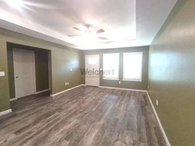 Main picture of 99 Formon Dr