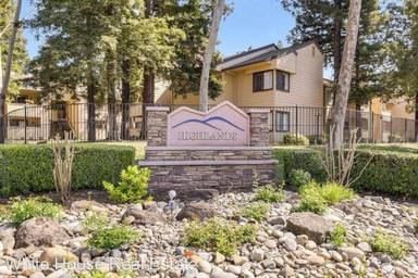 Main picture of Highland Condominiums