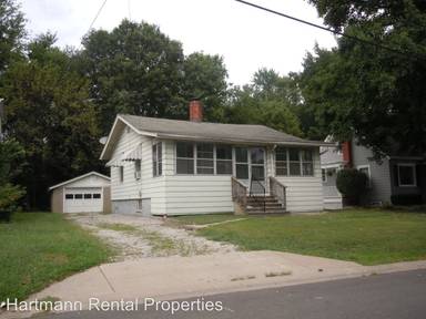 Main picture of 845 Prickett Ave