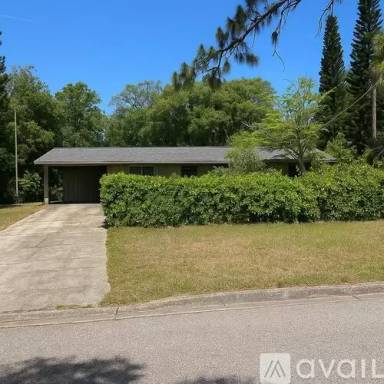 Main picture of 550 Forest Lake Dr