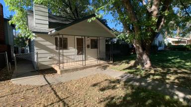 Main picture of 2917 W Platte Ave