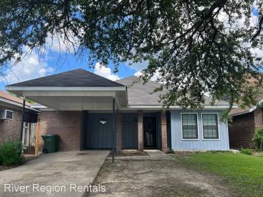 Main picture of 1601 Chateau Cir