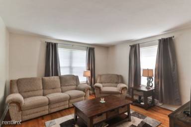 Main picture of 6927 Chippewa St
