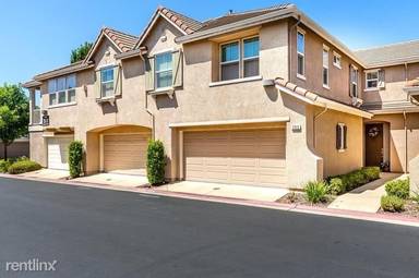 Main picture of 3303 Esplanade Cir