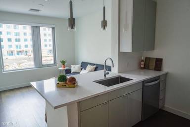 Main picture of 65 Lewis St