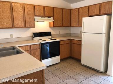 Main picture of 7463 Midway Ter