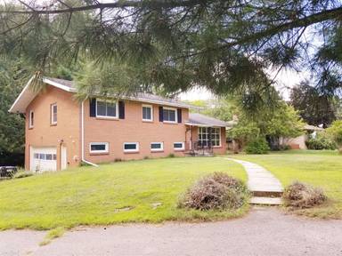 Main picture of 1763 Derbyshire St SE