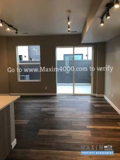 Main picture of 859 Struthers Ave