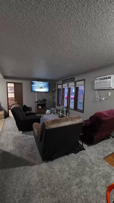 Main picture of 1006 Hackberry Dr