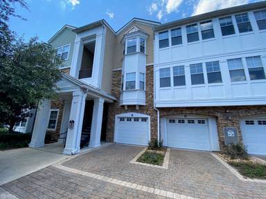 Main picture of Montreux at Deerwood