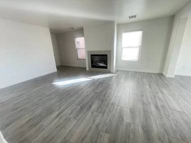 Main picture of 5597 Doubleday St